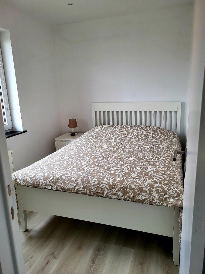 בריסל Villa Bed & Garden מראה חיצוני תמונה